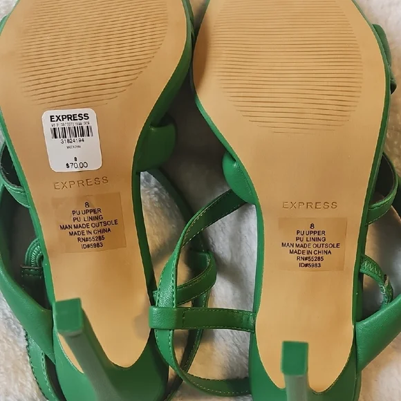 Express Green Strappy Sandals - Picture 9 of 11